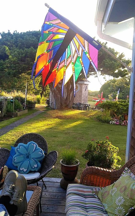 Boreas Bed & Breakfast Inn Long Beach Bagian luar foto