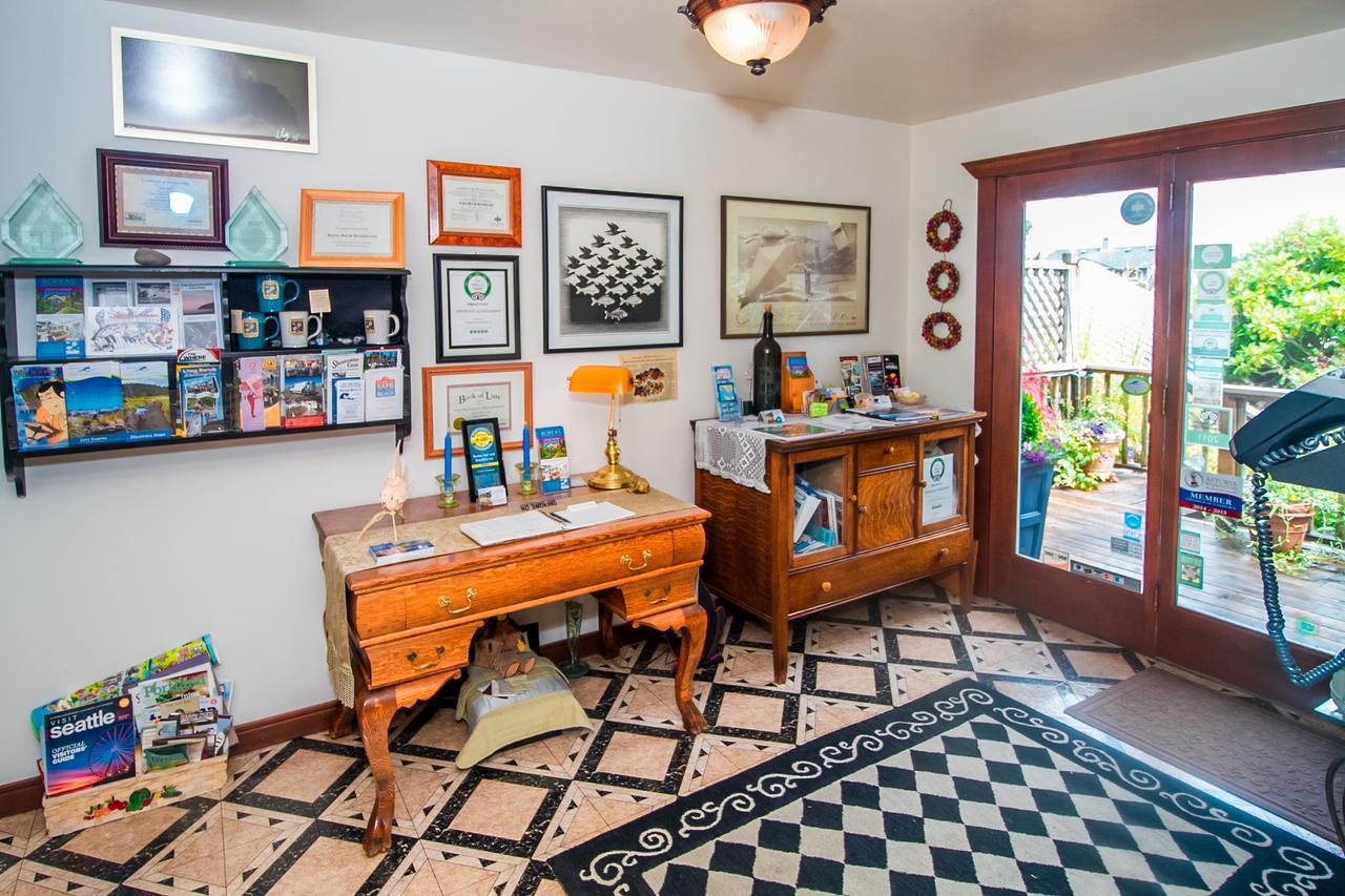 Boreas Bed & Breakfast Inn Long Beach Bagian luar foto
